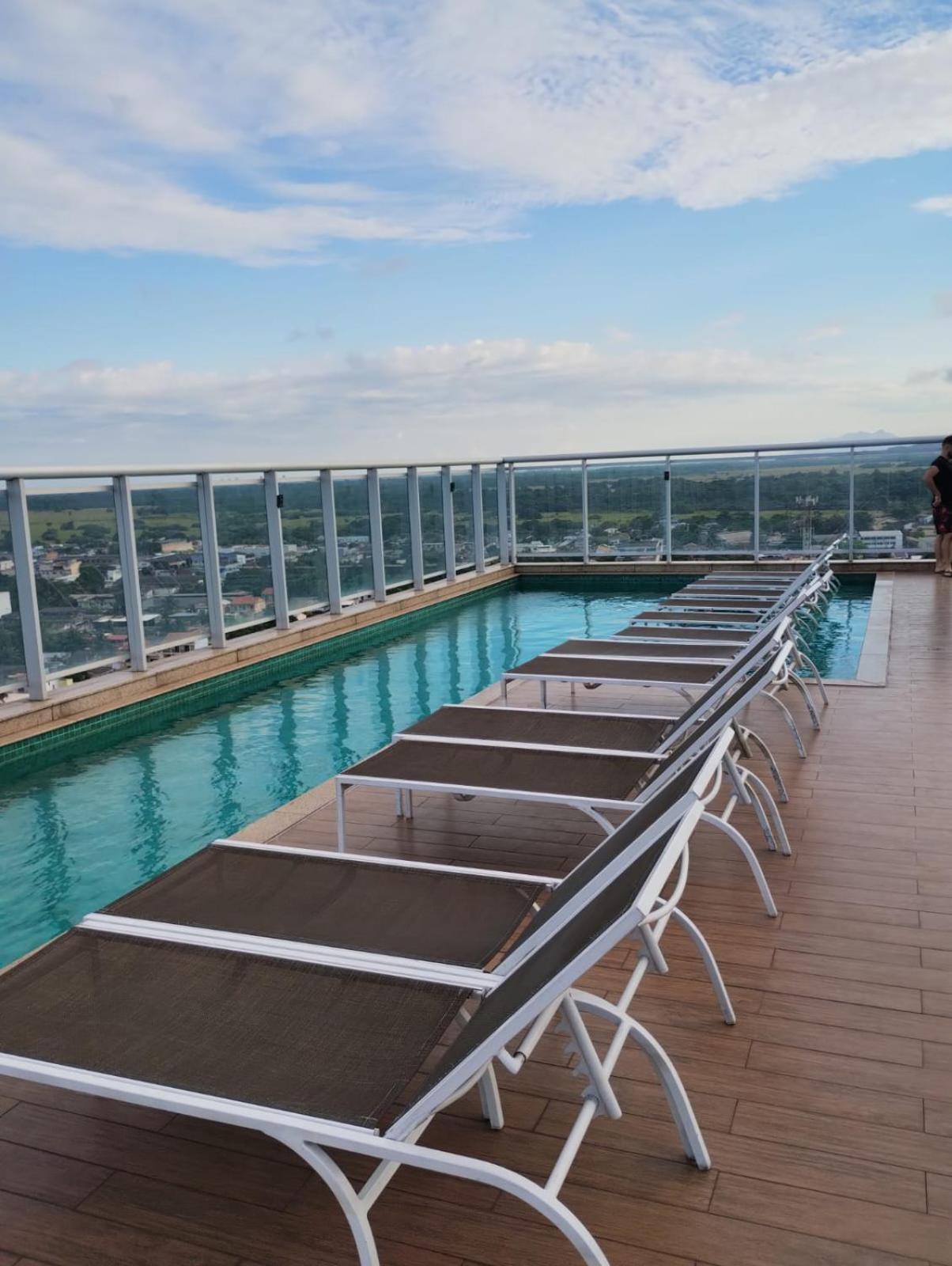 Flat Fusion Itaguai - Conforto E Conveniencia Em Frente A Rodoviaria, Na Linda Costa Verde - Sua Estadia Perfeita! Ngoại thất bức ảnh